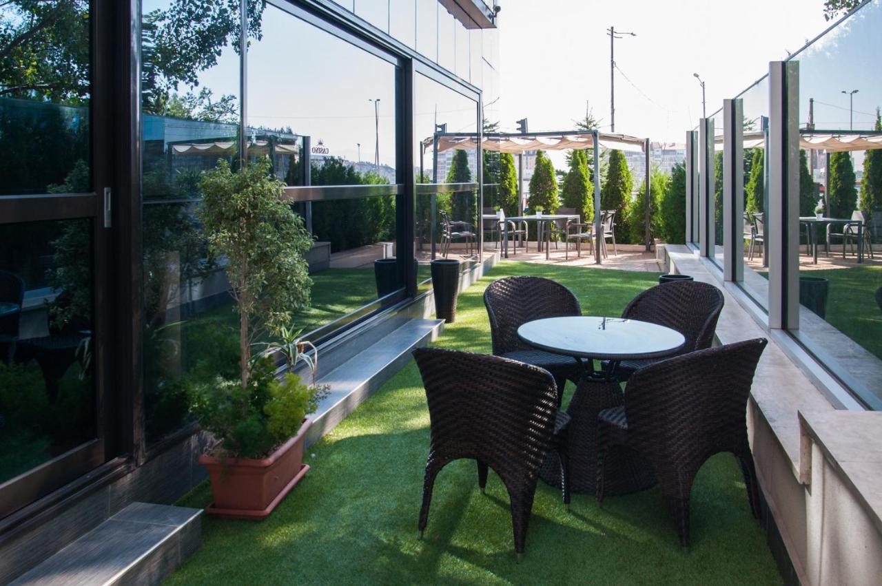 Hotel Dream Sofia Bagian luar foto