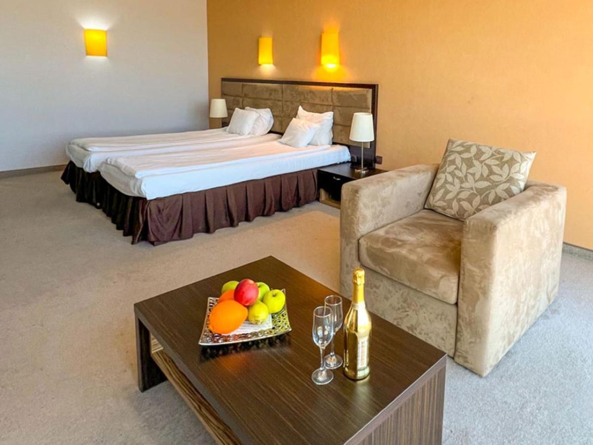 Hotel Dream Sofia Bagian luar foto